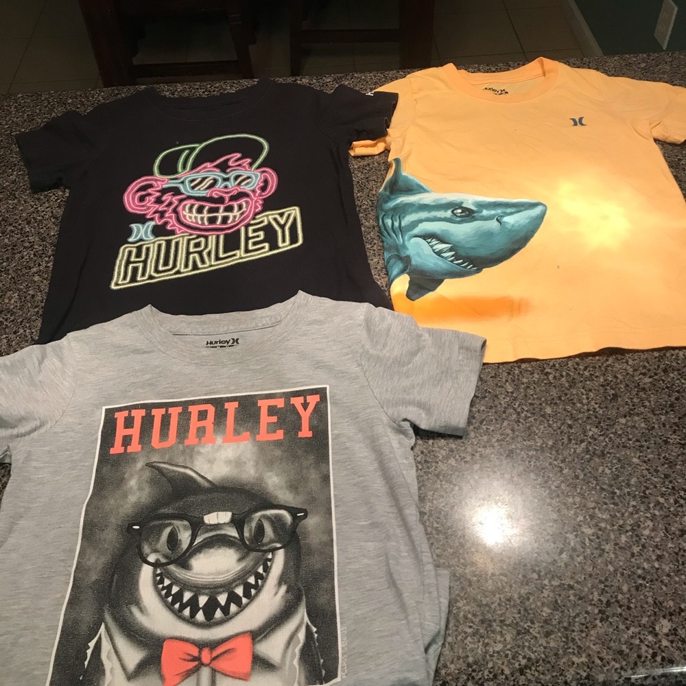 Bundle of 3 sz 6 Hurley SS Graphic Tees all diff